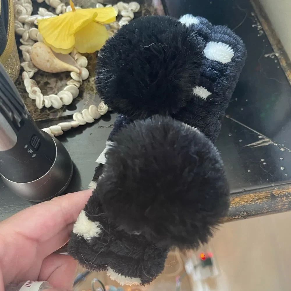 🐼 - 🎃 FURRY Panda POM Pom Ear Headband! For women or girls!